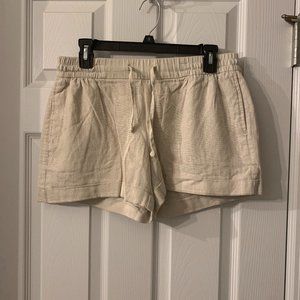 Old Navy Mid-Rise Linen-Blend Shorts - Size Medium